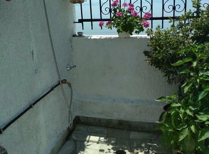 Pelion Seaside House *